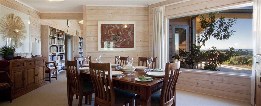 Kaimai Country Lodge Катикати Екстериор снимка