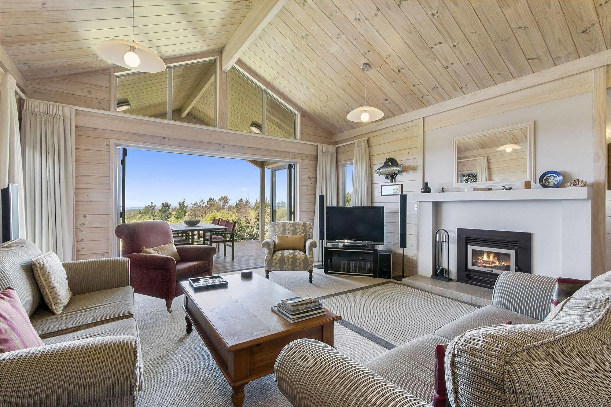 Kaimai Country Lodge Катикати Екстериор снимка