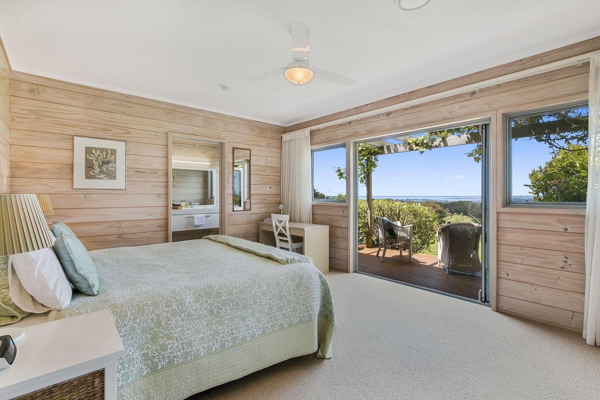 Kaimai Country Lodge Катикати Екстериор снимка