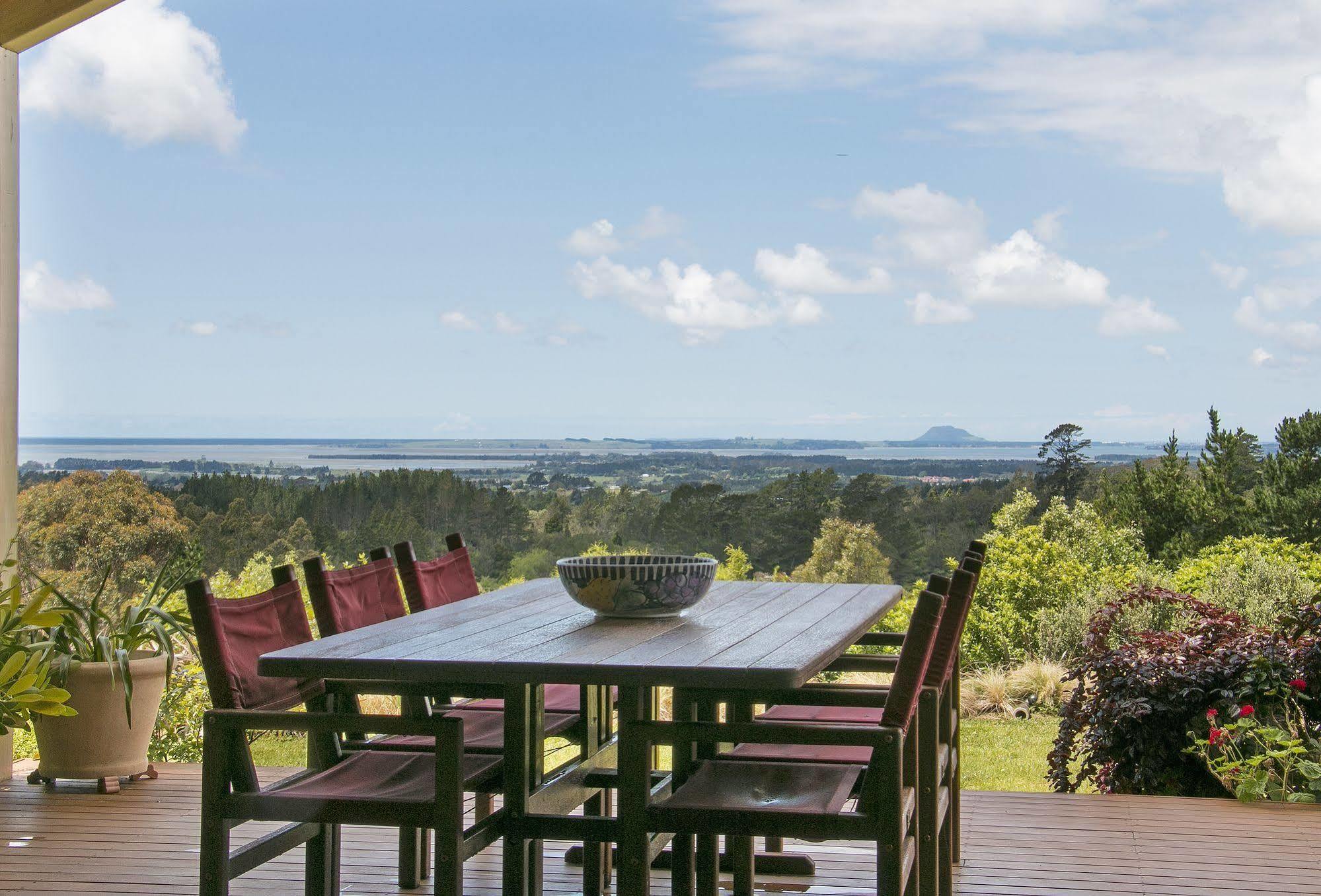Kaimai Country Lodge Катикати Екстериор снимка