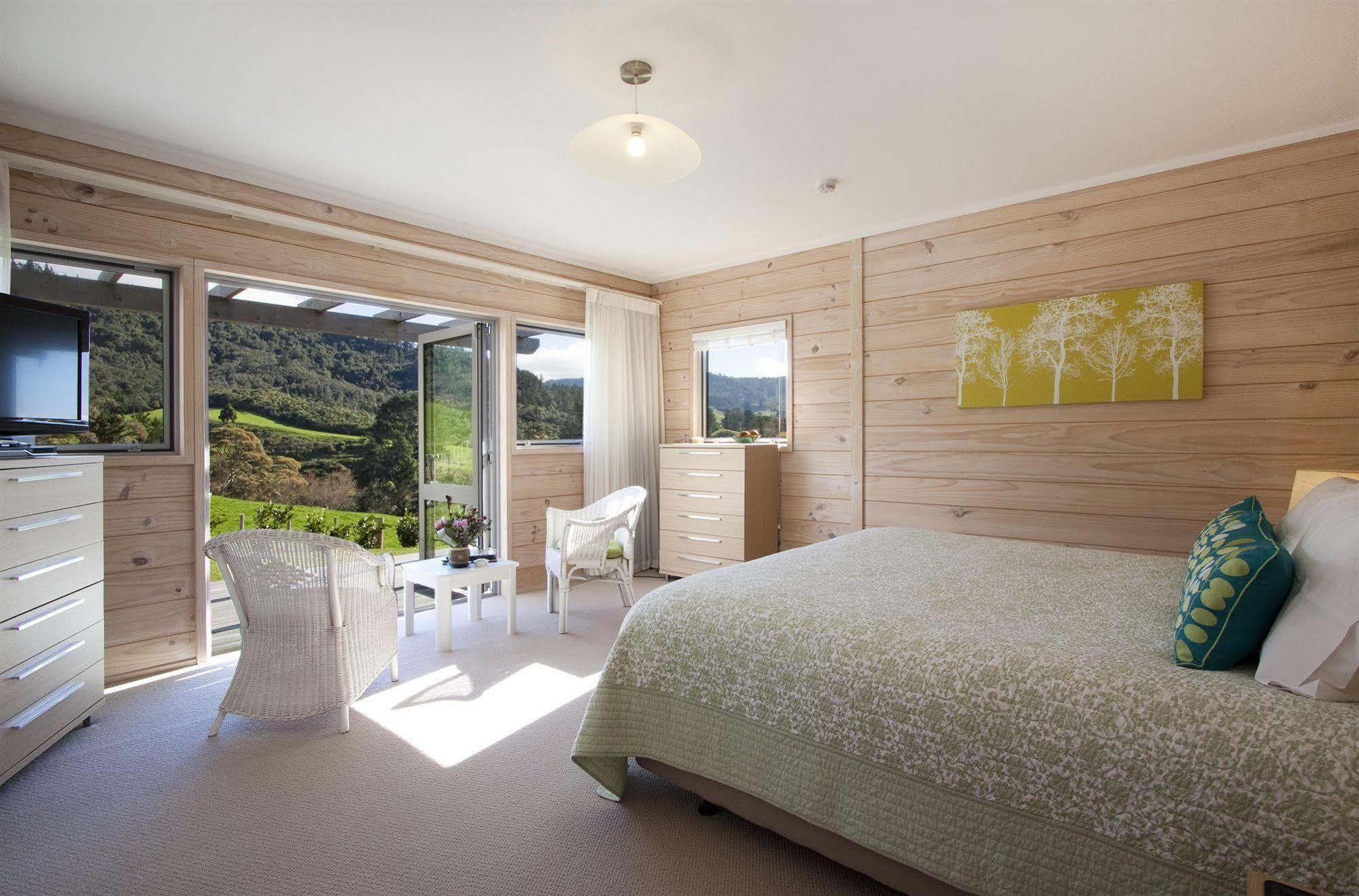 Kaimai Country Lodge Катикати Екстериор снимка