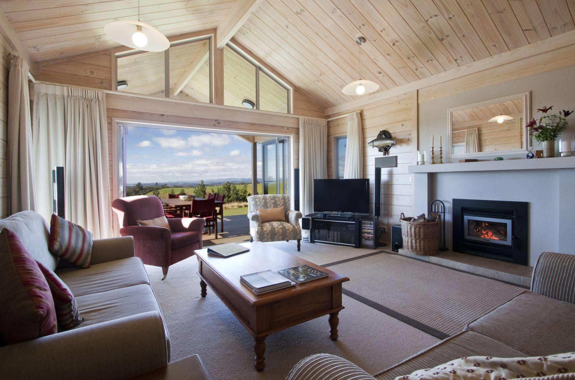 Kaimai Country Lodge Катикати Екстериор снимка